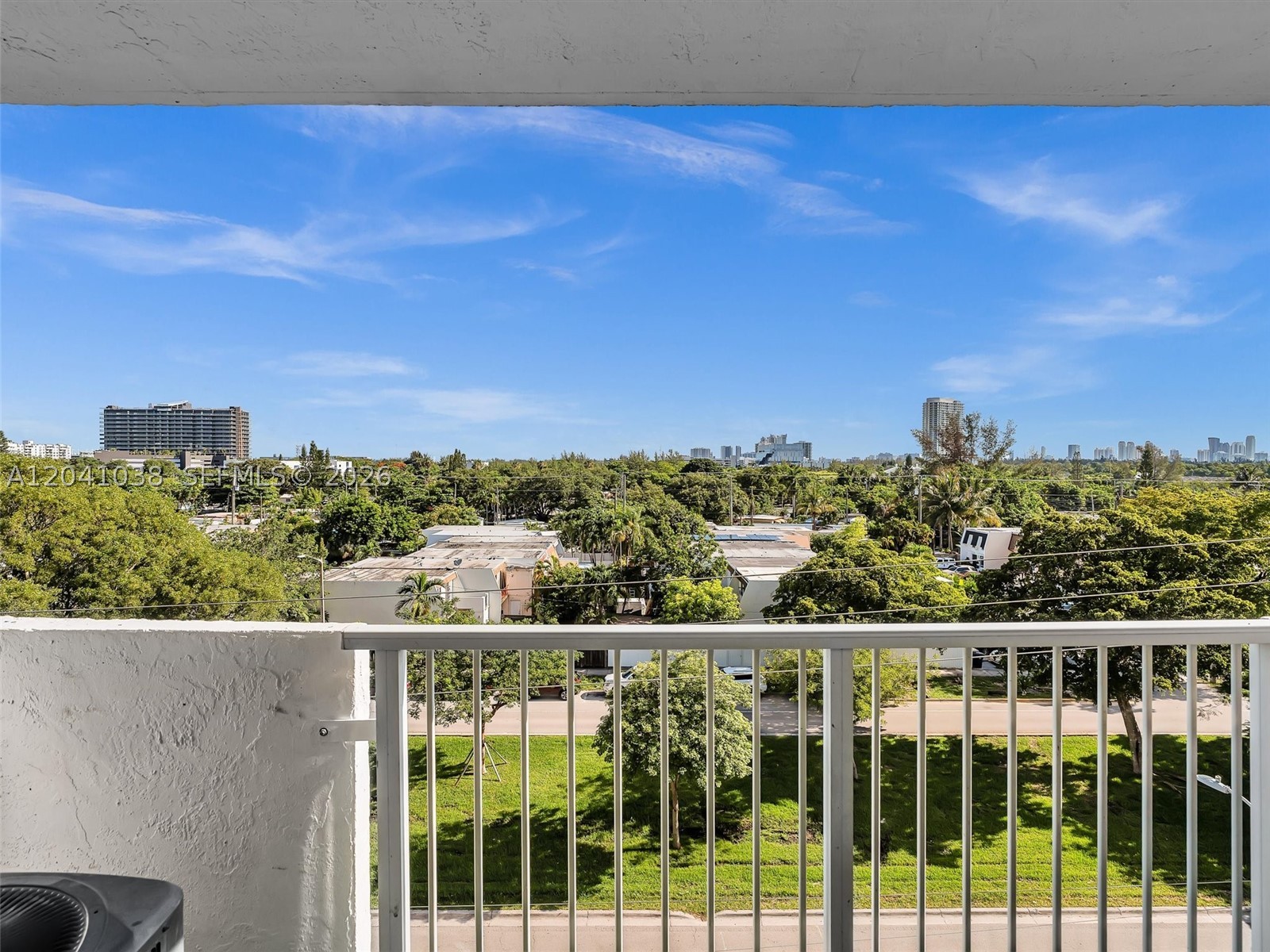 KEYSTONE TOWERS CONDO - Residential