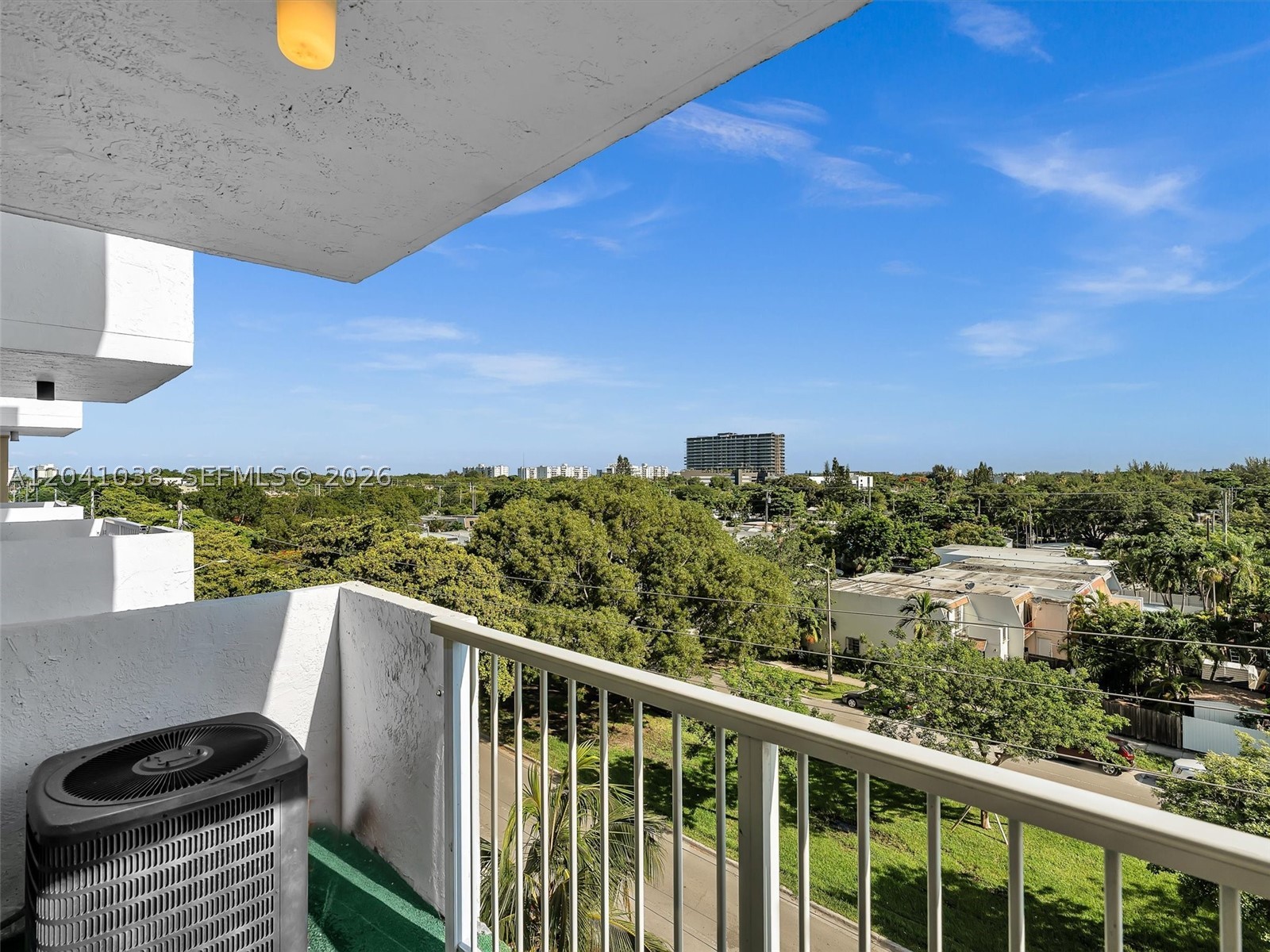 KEYSTONE TOWERS CONDO - Residential