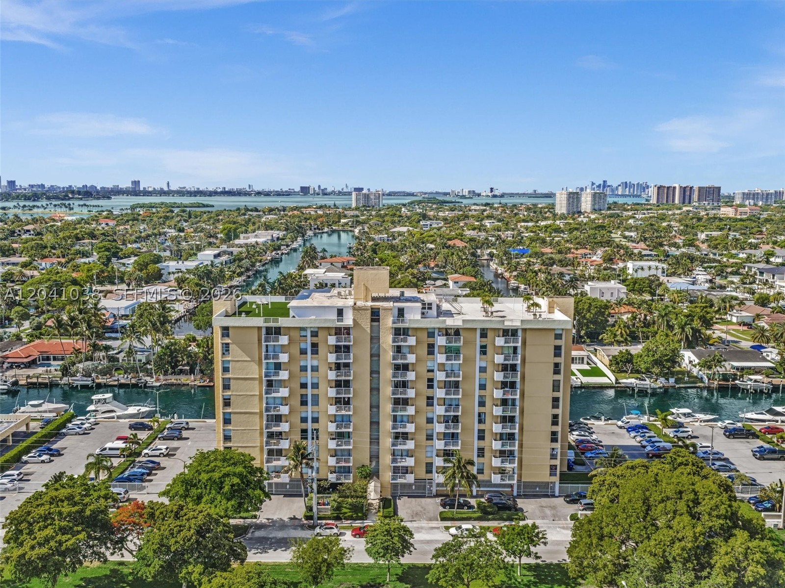KEYSTONE TOWERS CONDO - Residential