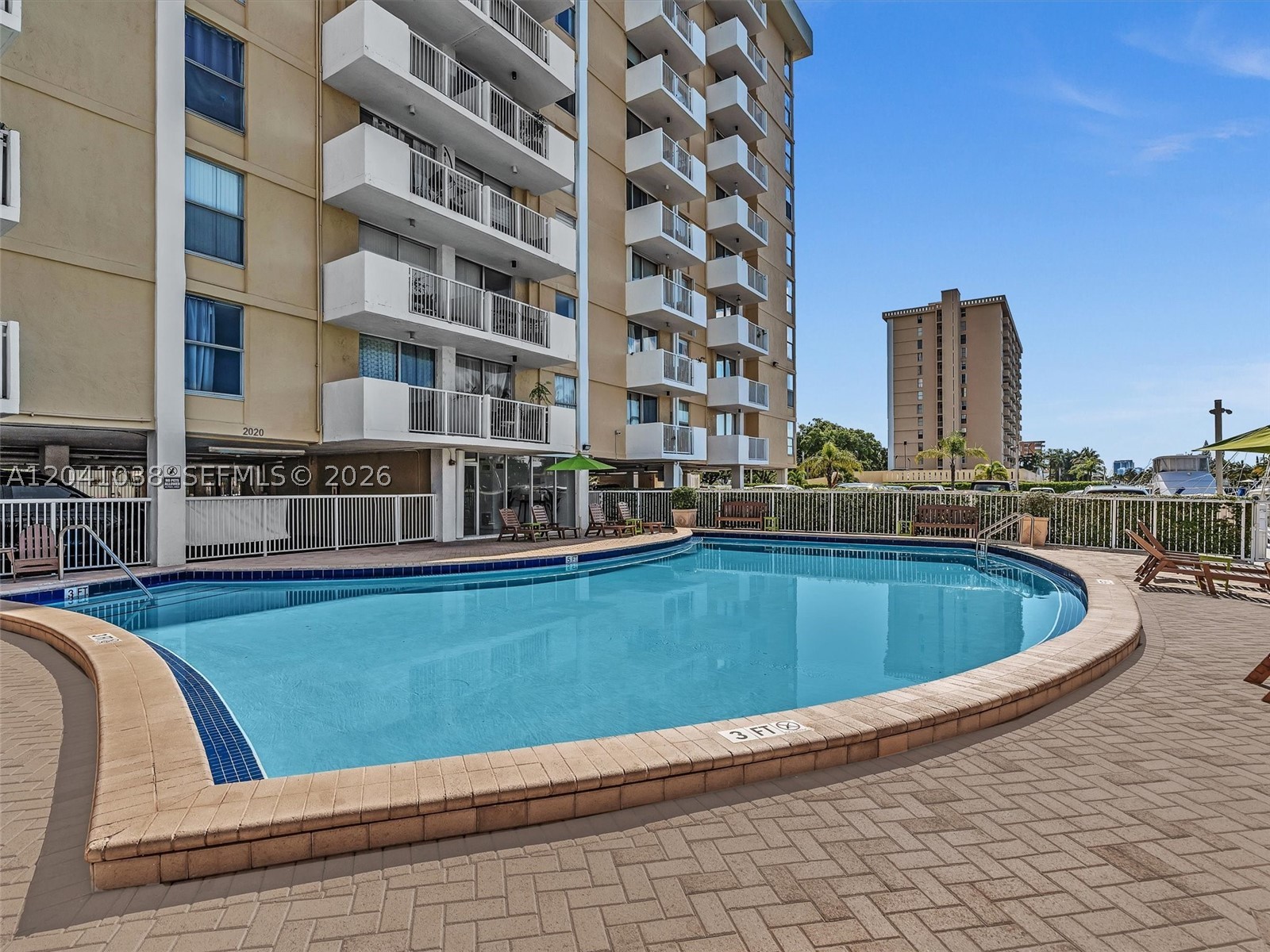 KEYSTONE TOWERS CONDO - Residential