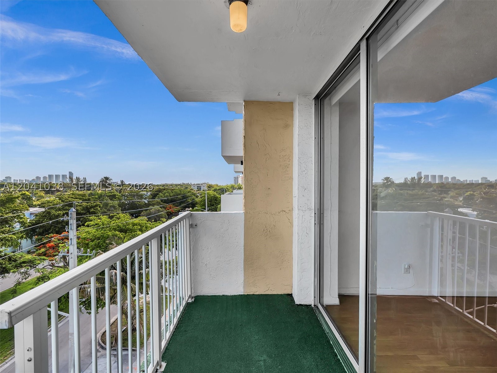 KEYSTONE TOWERS CONDO - Residential