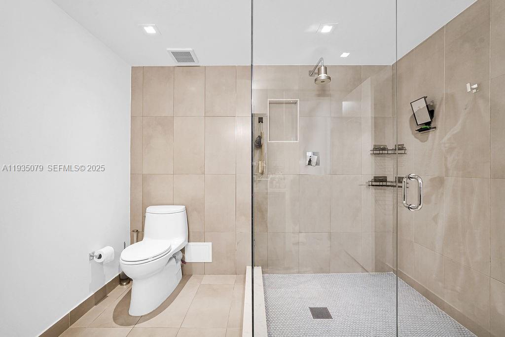 BAL HARBOUR 101 CONDO - Residential