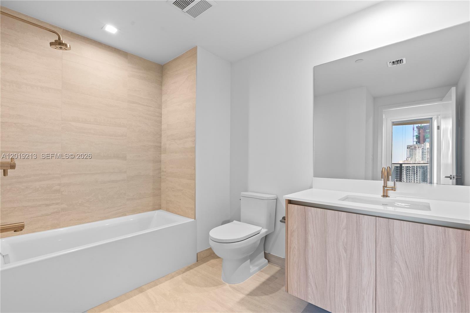 Viceroy Brickell - Residential Lease