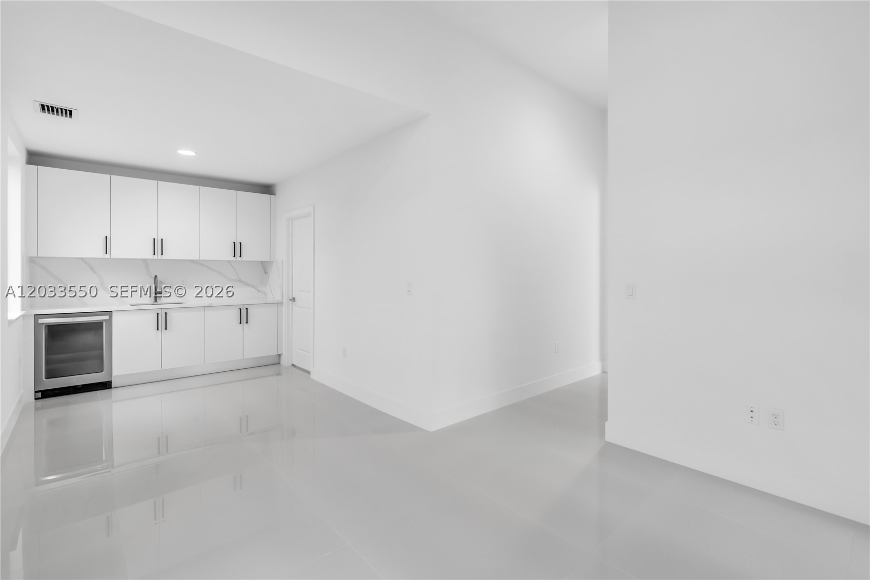 BRISTOL RESERVE - Residential