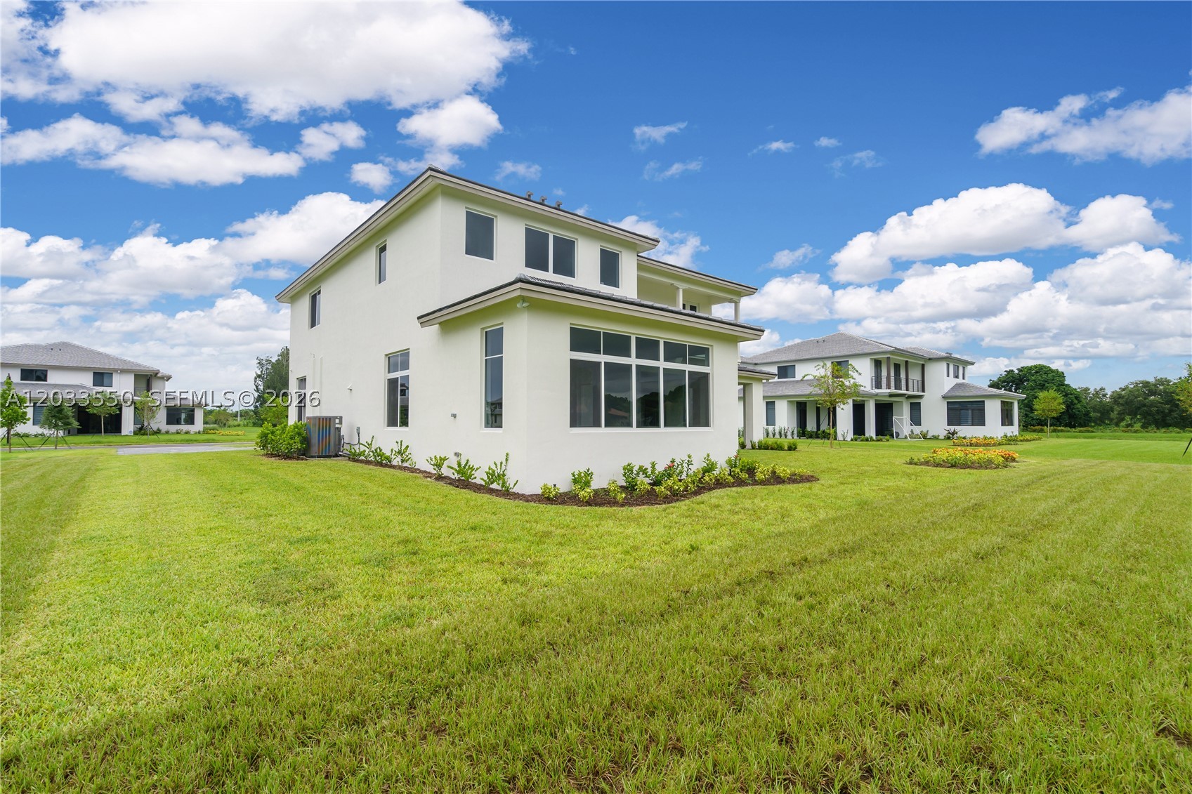 BRISTOL RESERVE - Residential