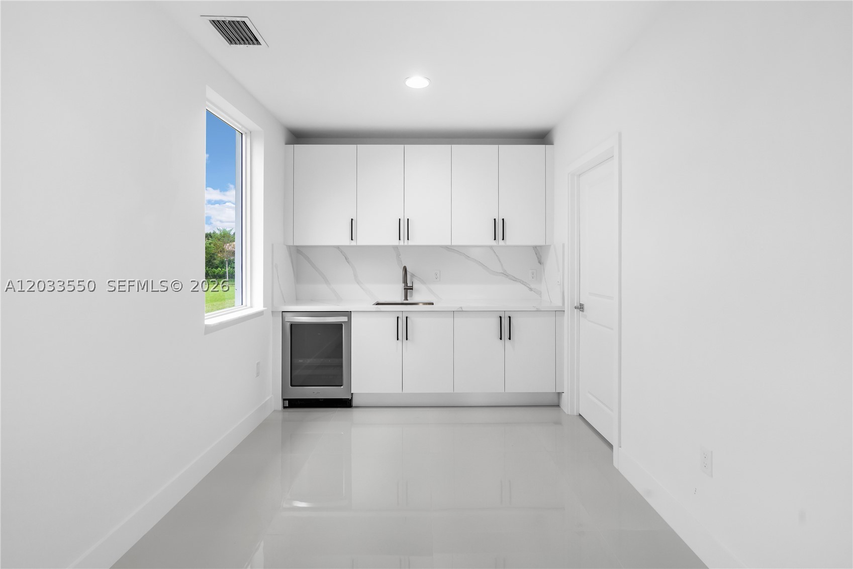 BRISTOL RESERVE - Residential