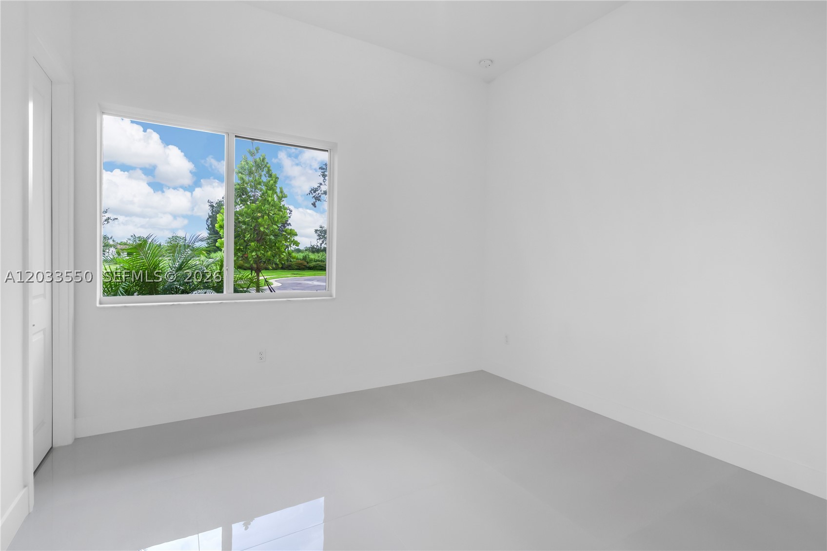 BRISTOL RESERVE - Residential