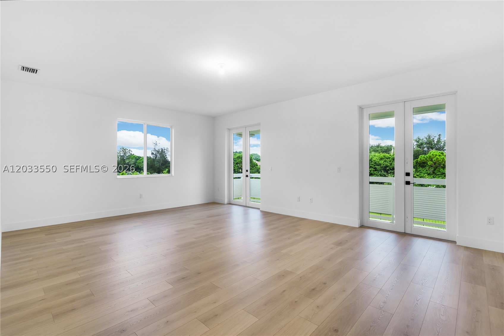 BRISTOL RESERVE - Residential
