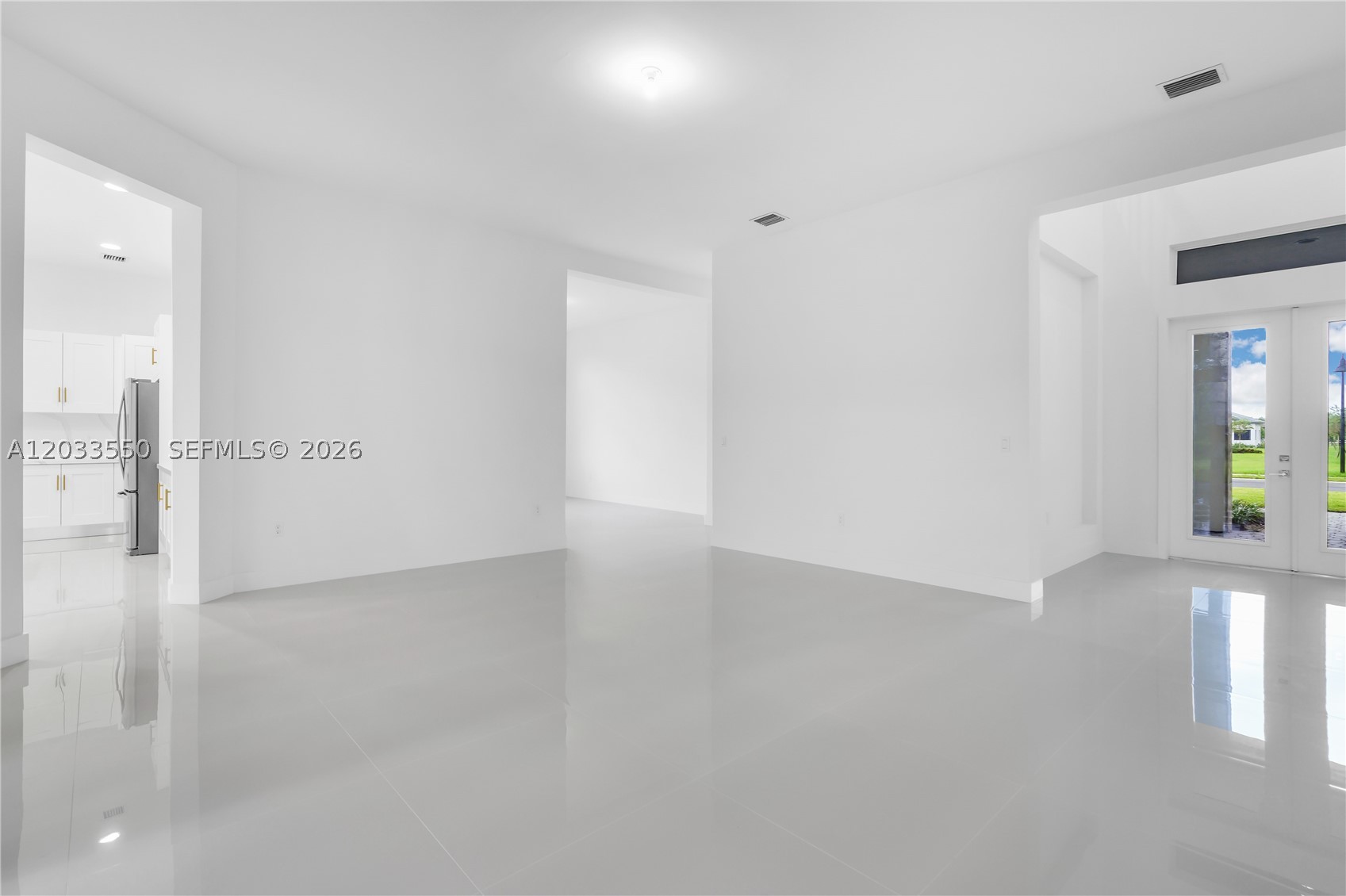 BRISTOL RESERVE - Residential