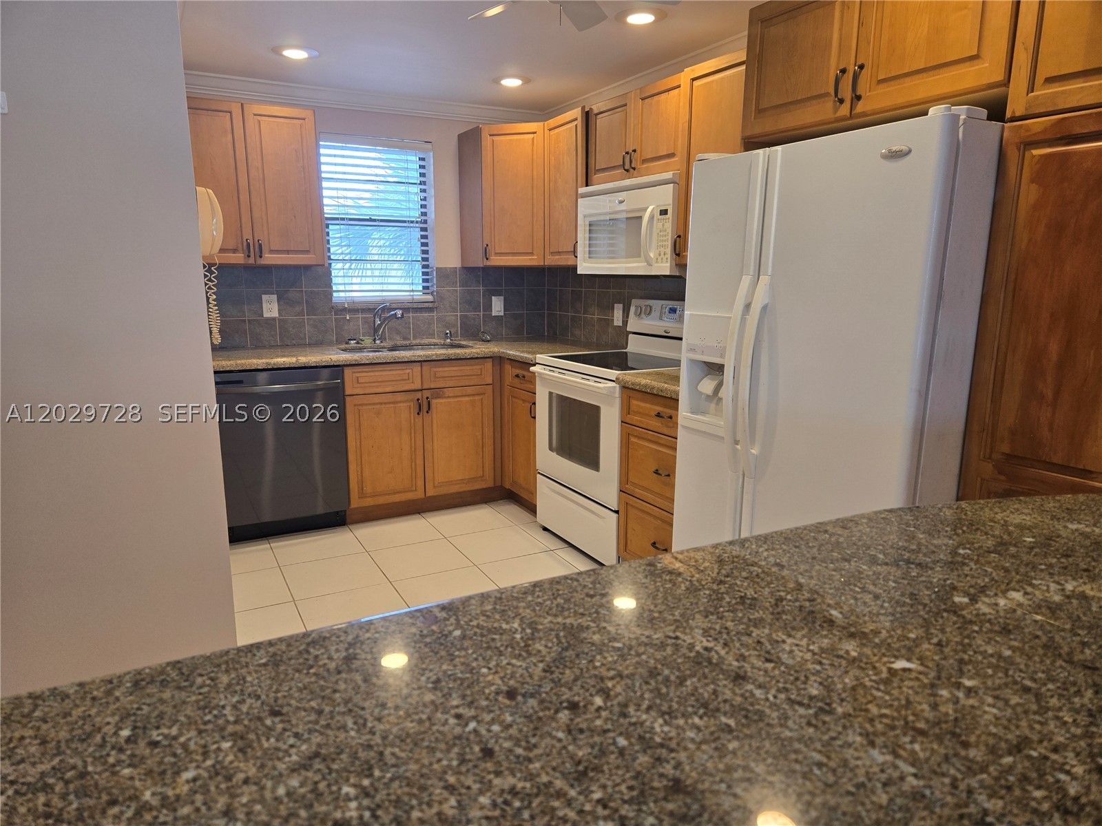 DEER CREEK COUNTRY CLUB - Residential