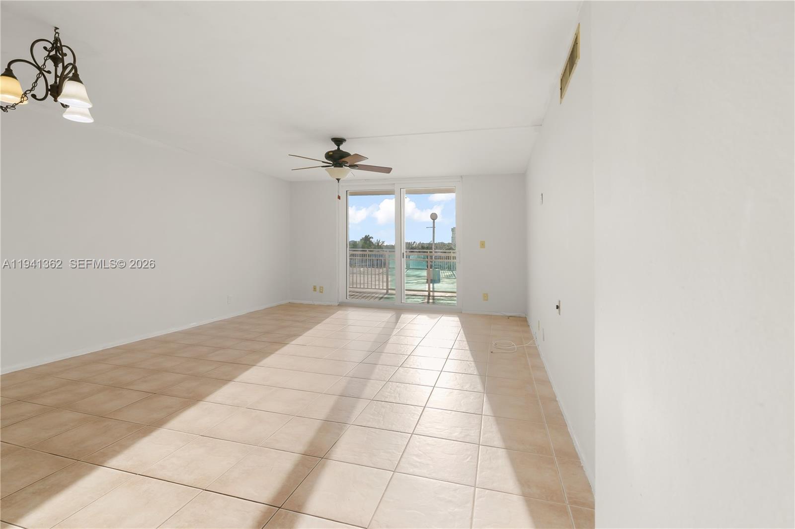GOLDEN HORN CONDO - Residential
