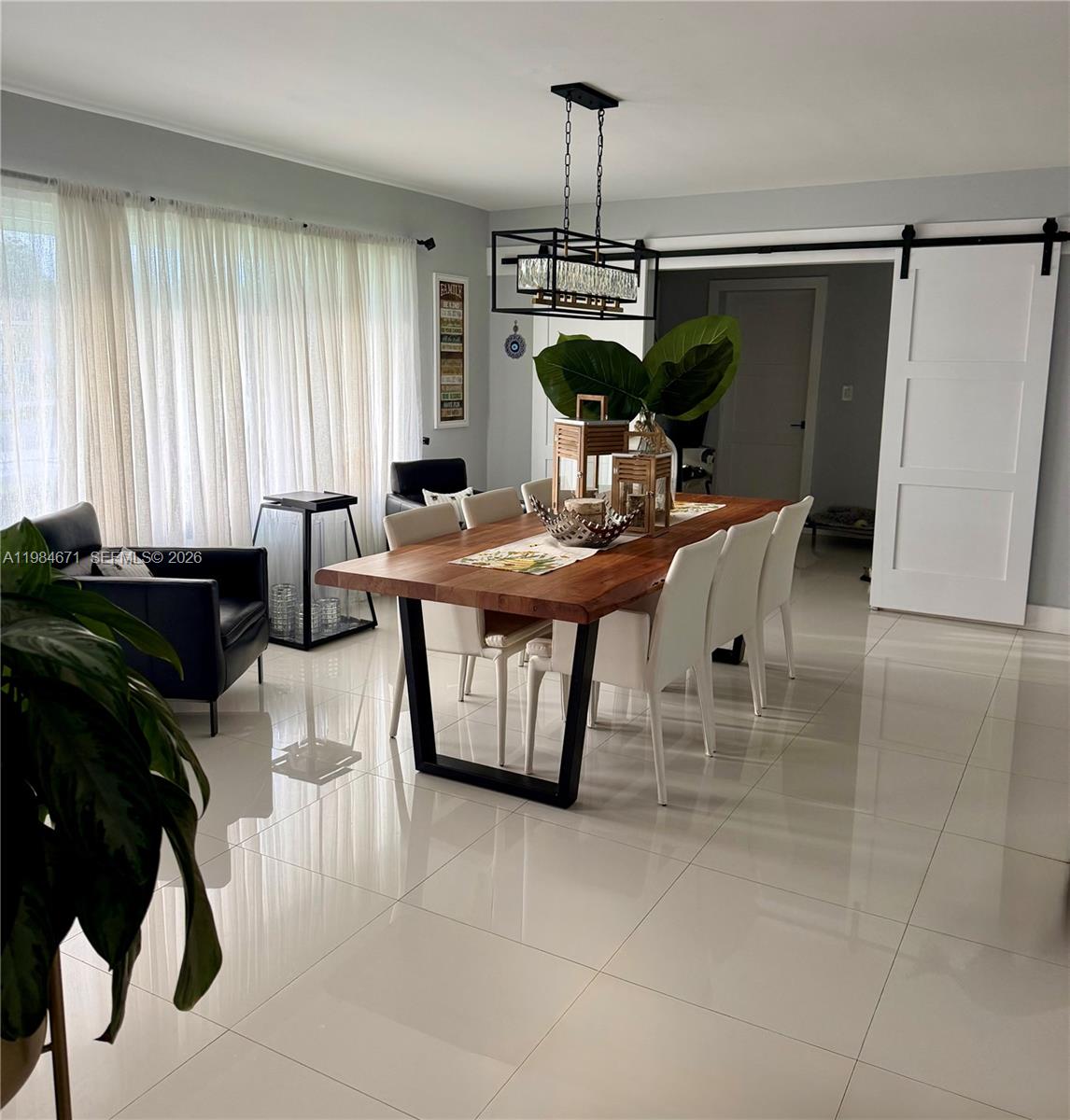 HEFTLER HOMES SUNSET PARK - Residential