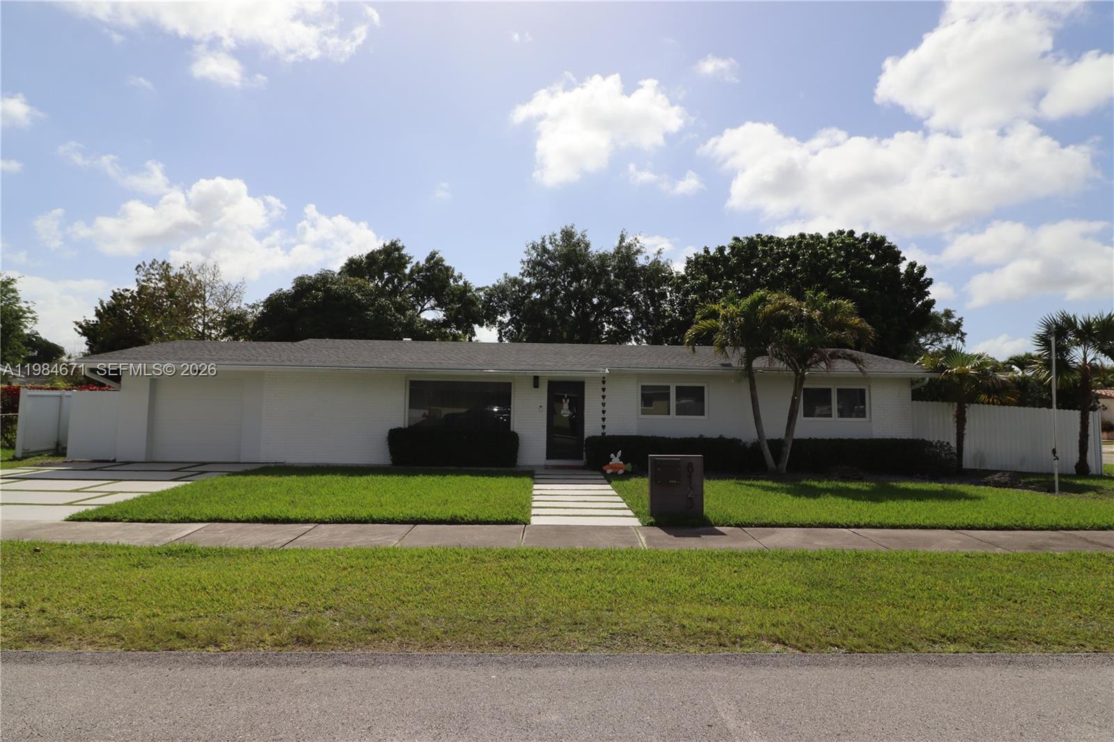 HEFTLER HOMES SUNSET PARK - Residential