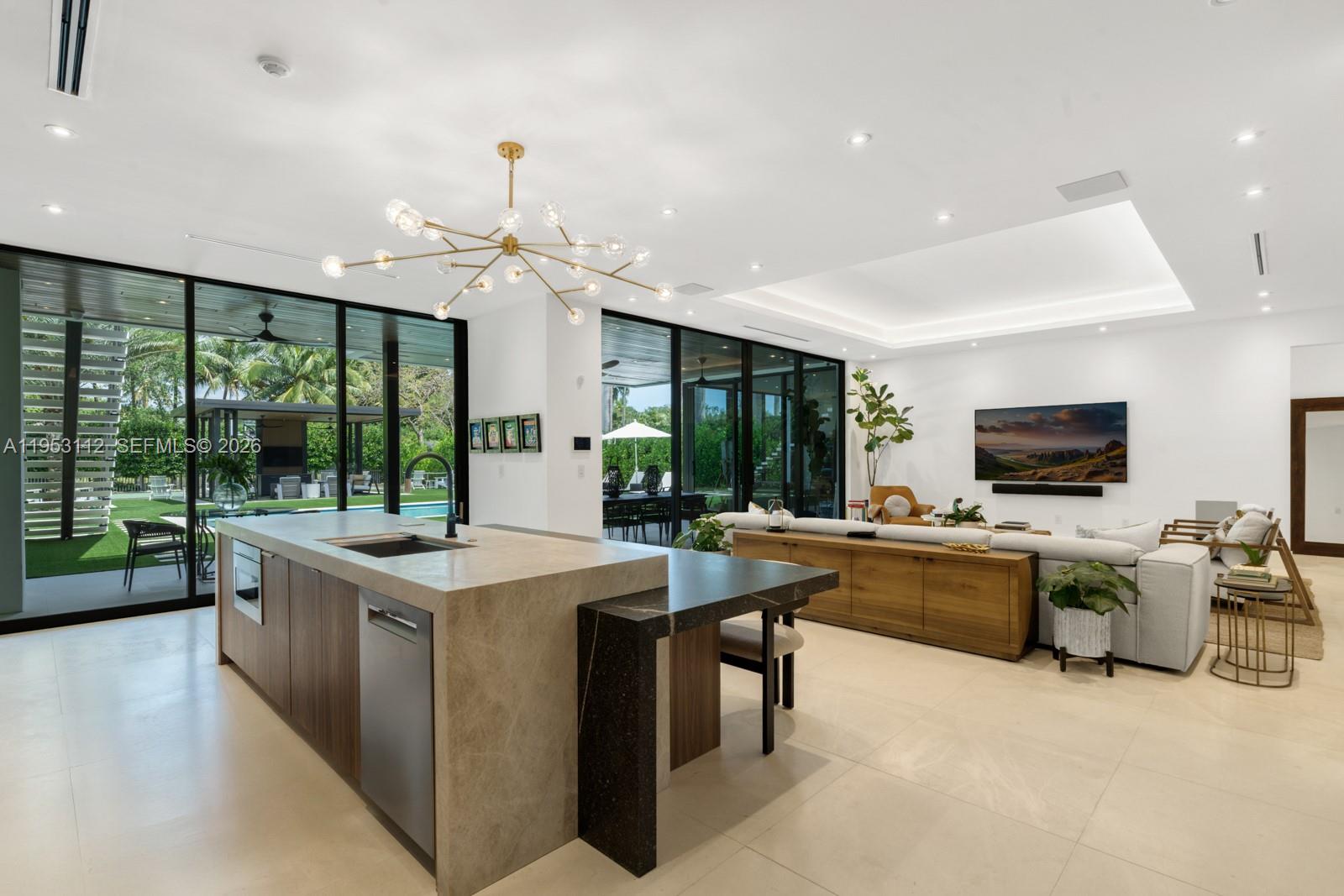 KENDALL GROVES ESTATES 1S - Residential