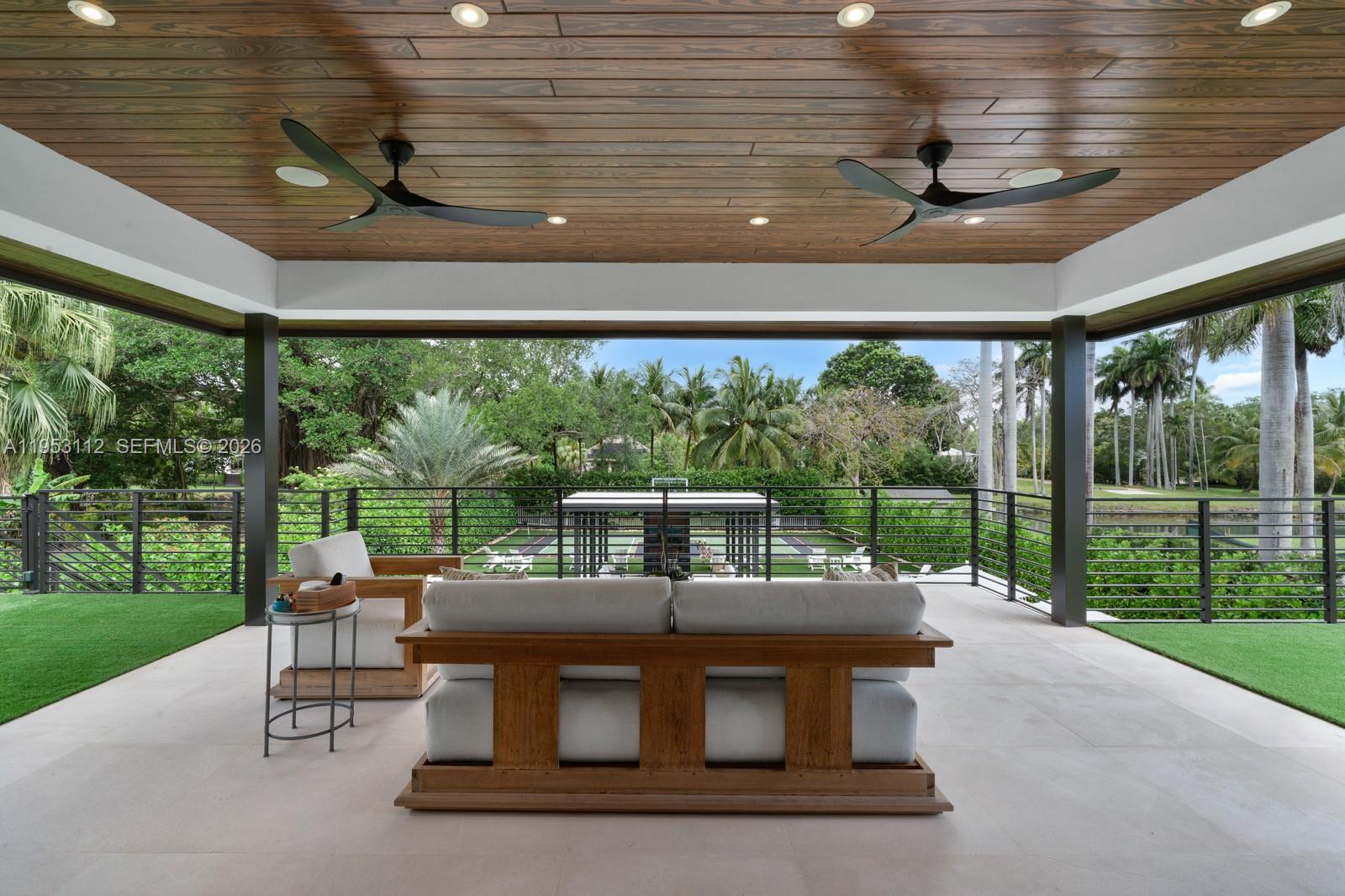 KENDALL GROVES ESTATES 1S - Residential