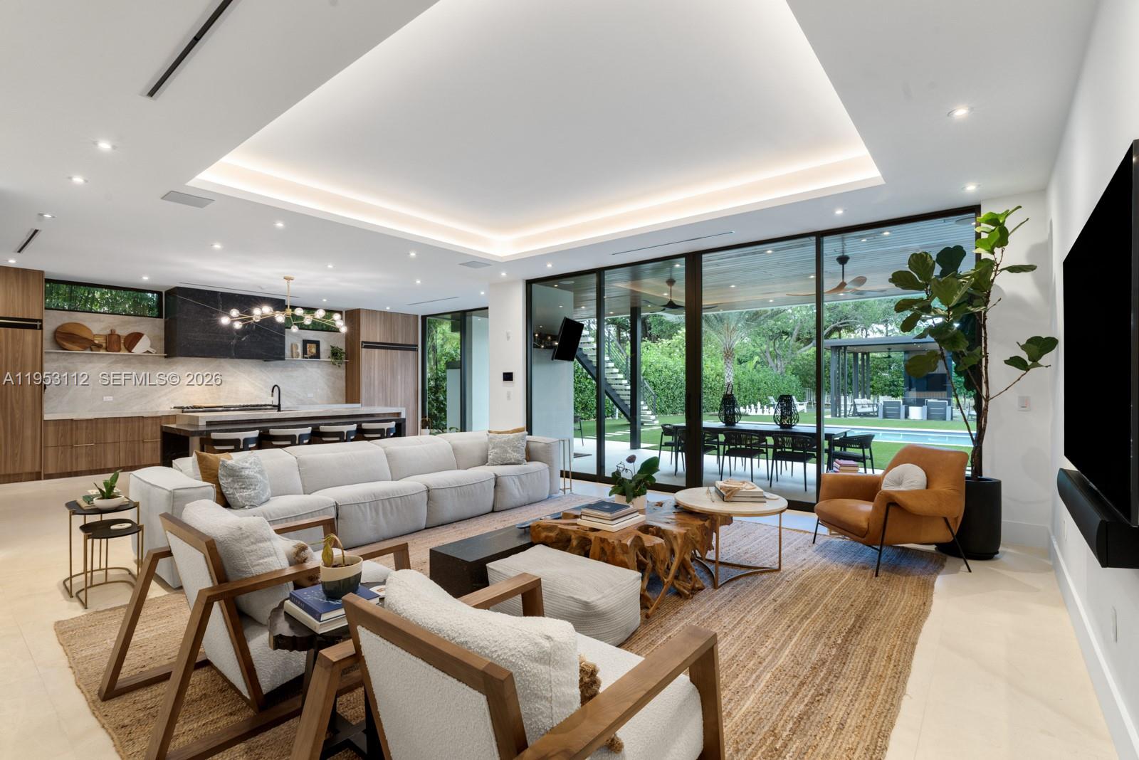 KENDALL GROVES ESTATES 1S - Residential