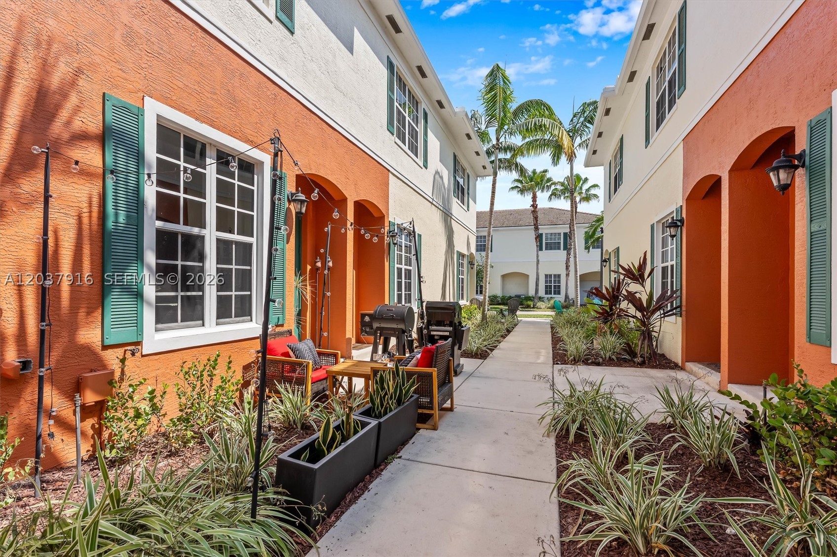 CYPRESS GROVE - Residential Lease