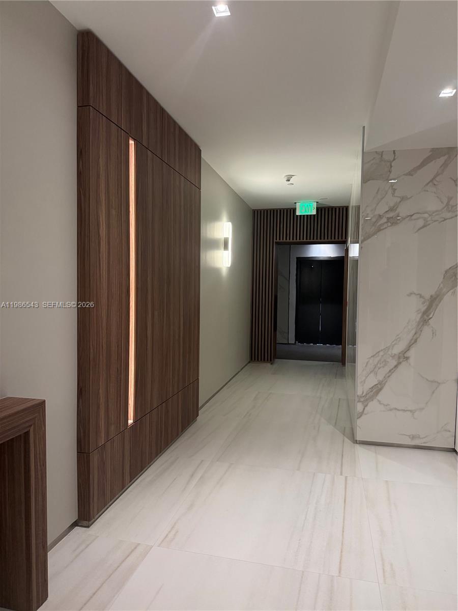 AKOYA CONDO - Residential