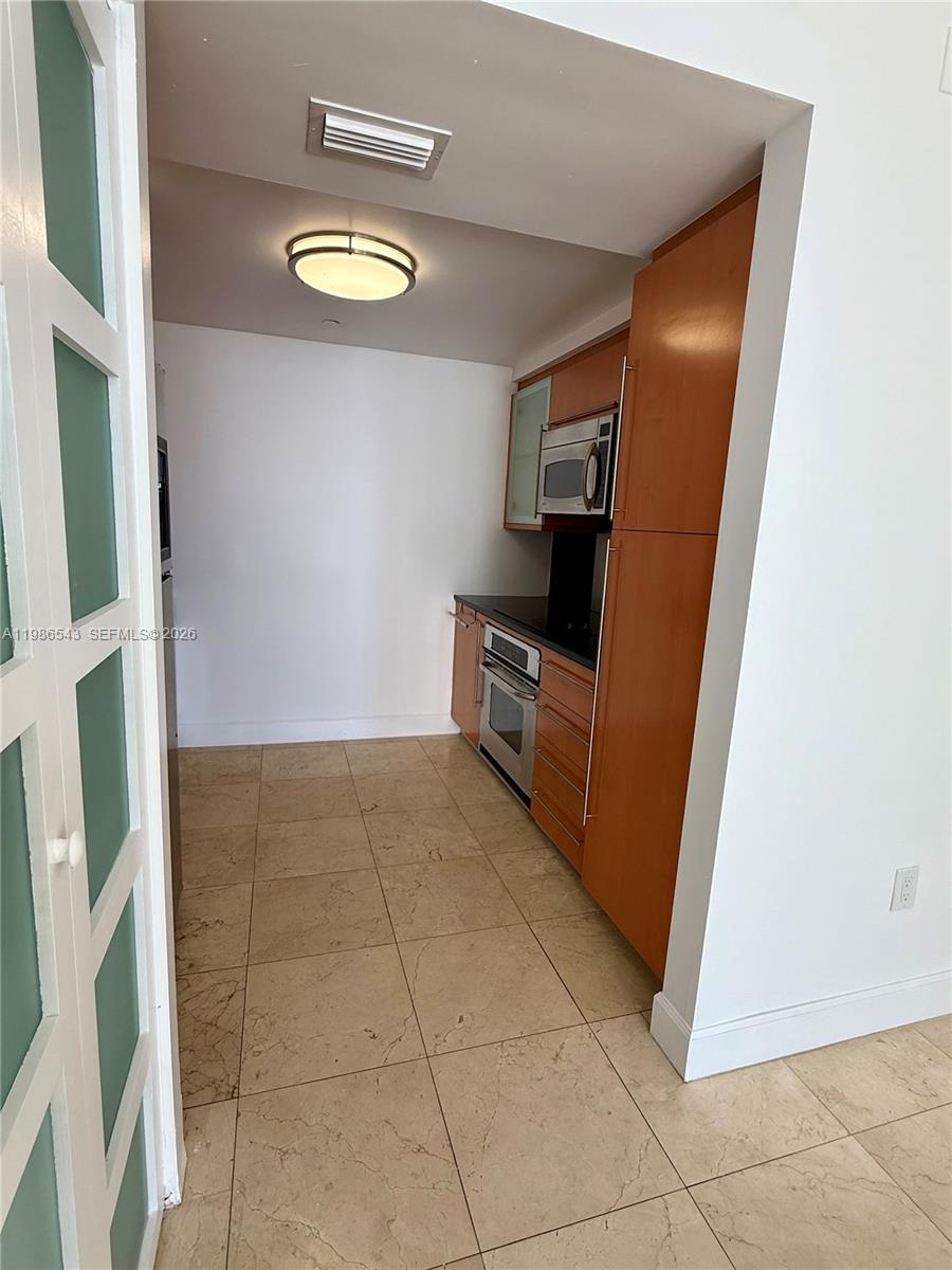 AKOYA CONDO - Residential