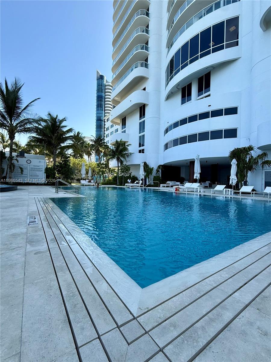 AKOYA CONDO - Residential