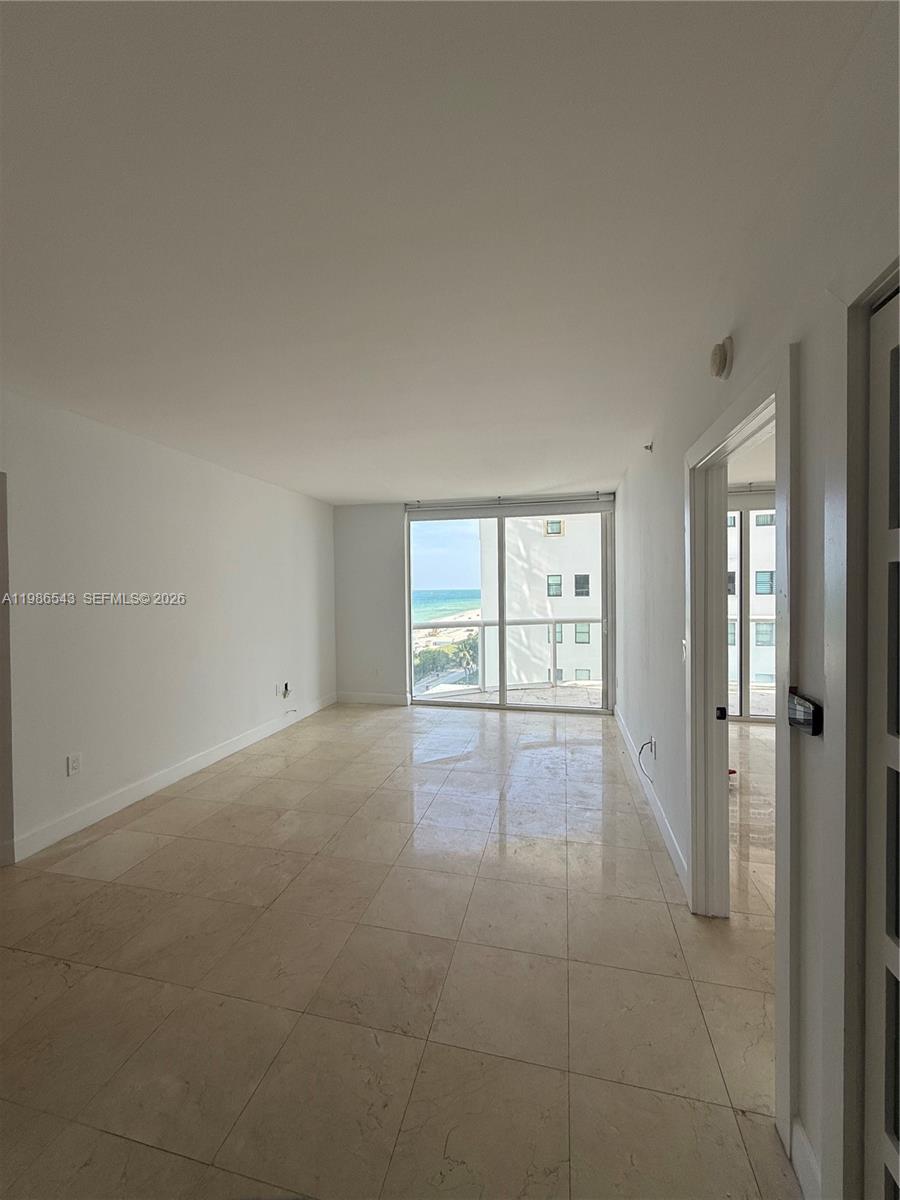 AKOYA CONDO - Residential