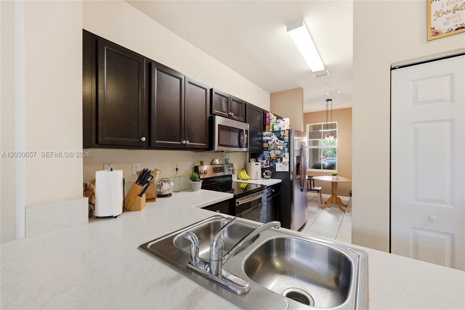 FIJI CONDO NO 1 - Residential