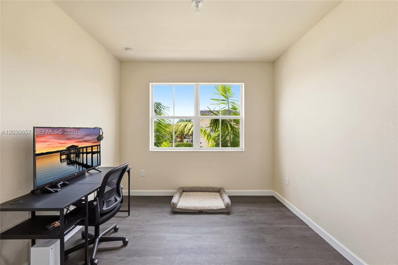 FIJI CONDO NO 1 - Residential