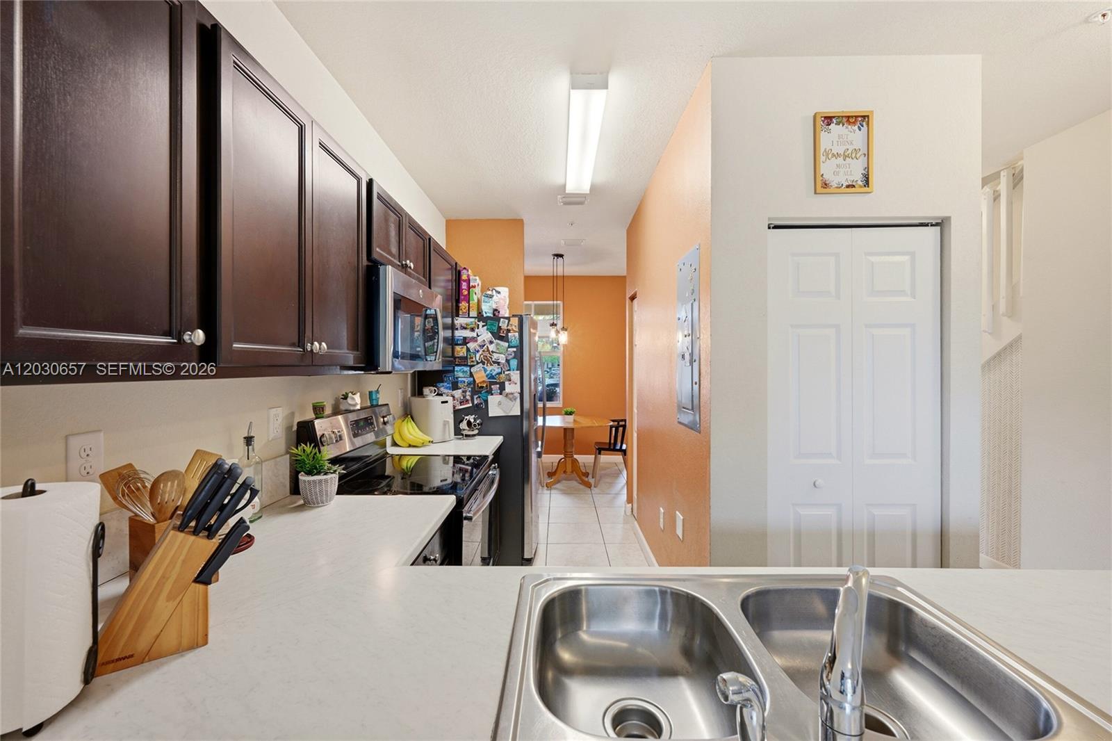 FIJI CONDO NO 1 - Residential