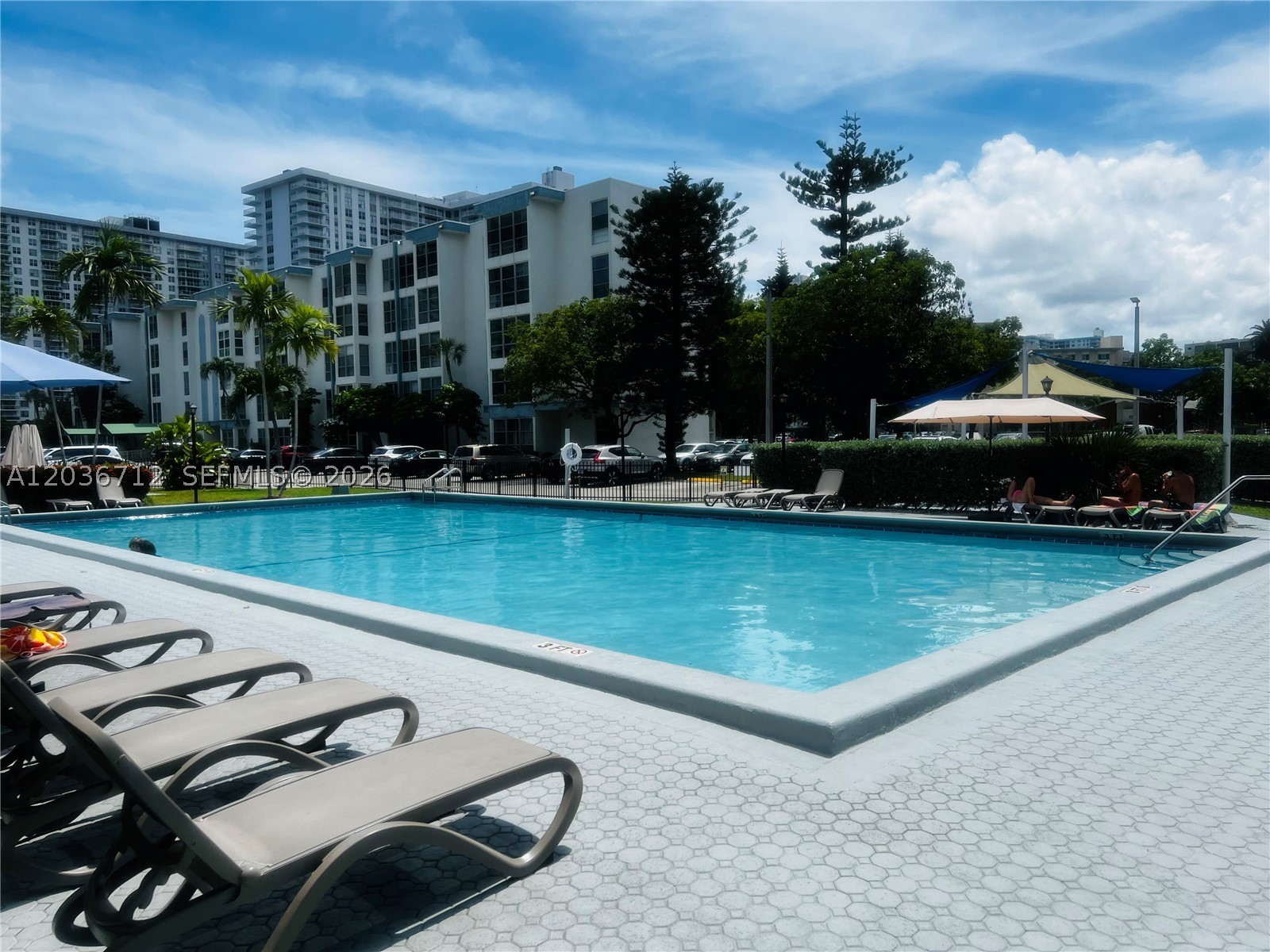 AVILA CONDO - Residential