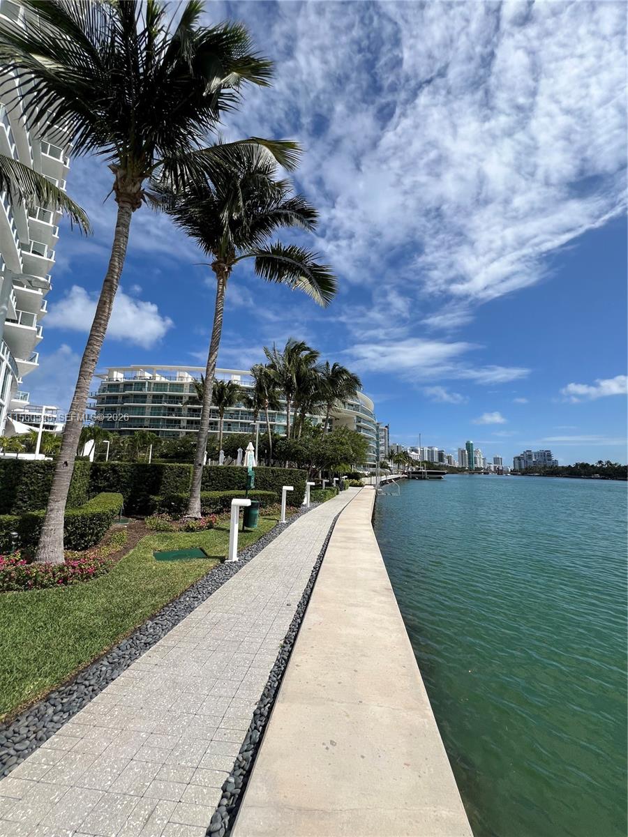 EDEN HOUSE CONDO - Residential