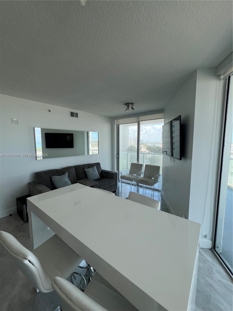 EDEN HOUSE CONDO - Residential