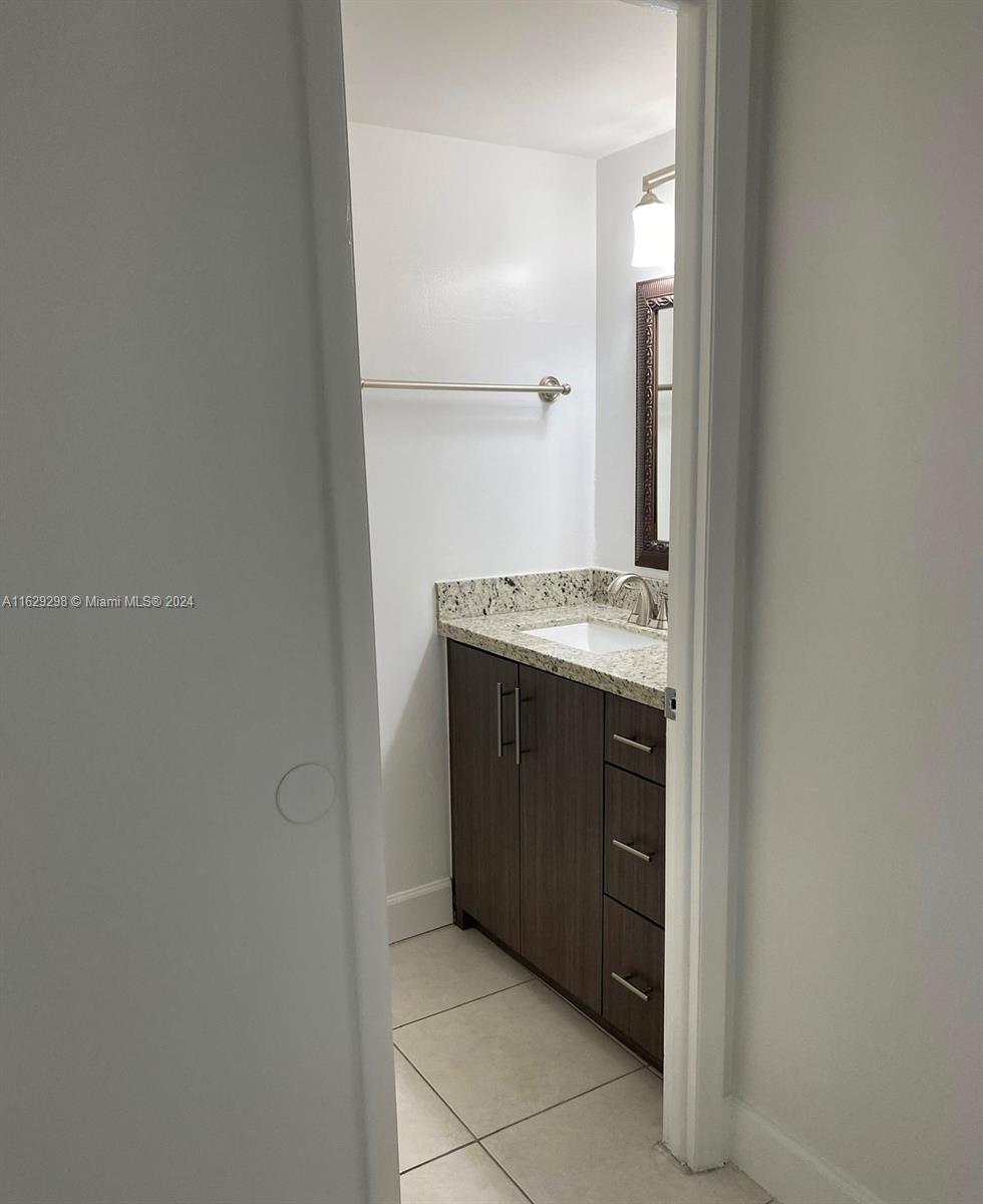 THE FORGE CONDO - Residential Lease