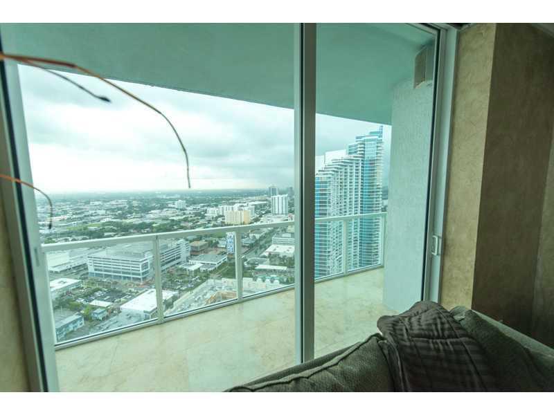 QUANTUM ON THE BAY CONDO - Residential Lease