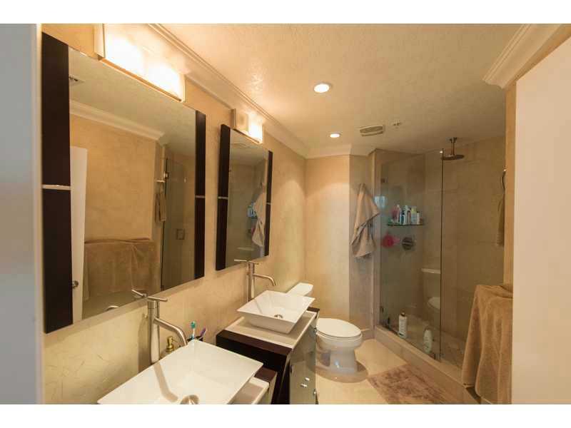 QUANTUM ON THE BAY CONDO - Residential Lease