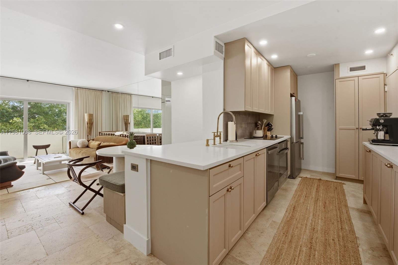 BELLE ISLE - Residential