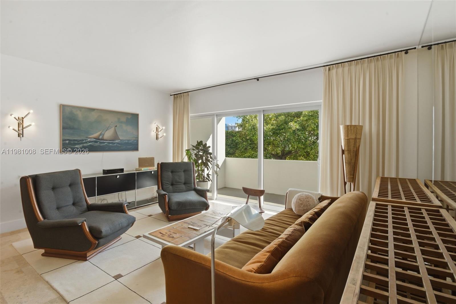 BELLE ISLE - Residential