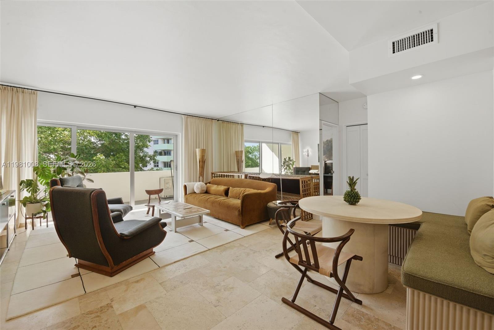 BELLE ISLE - Residential
