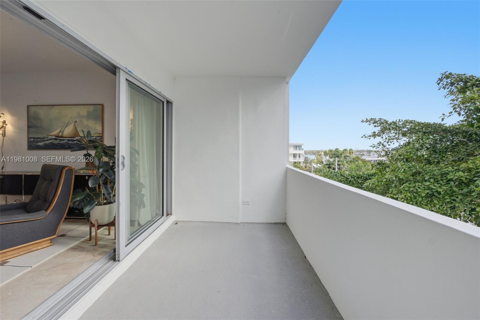 BELLE ISLE - Residential