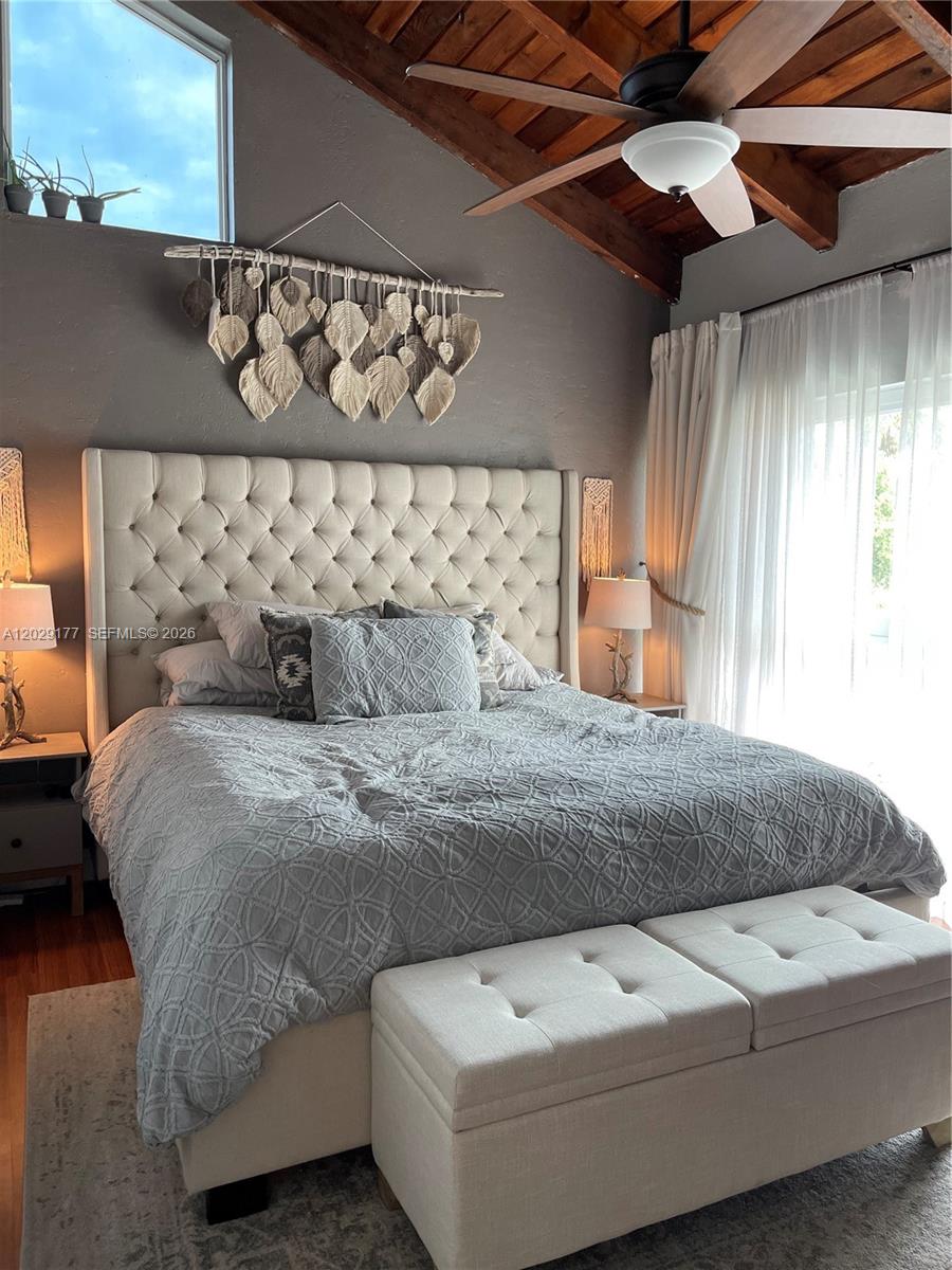 PINEBROOKE CONDO R - Residential Lease