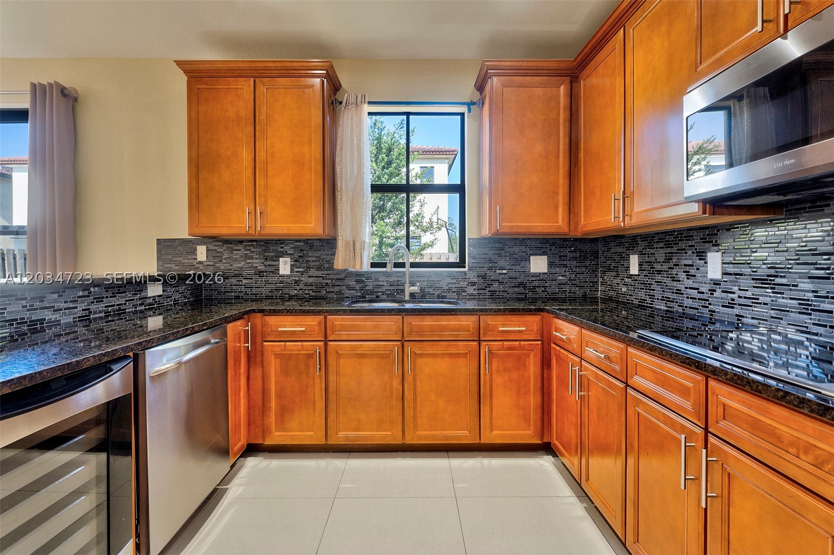 ISLES AT GRAND BAY - Residential