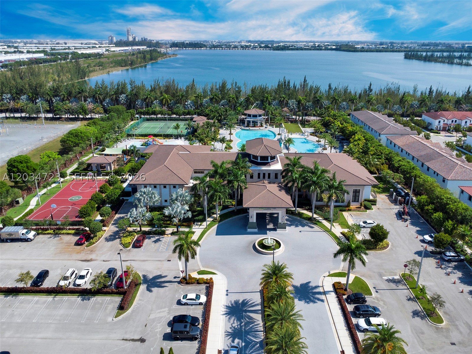 ISLES AT GRAND BAY - Residential