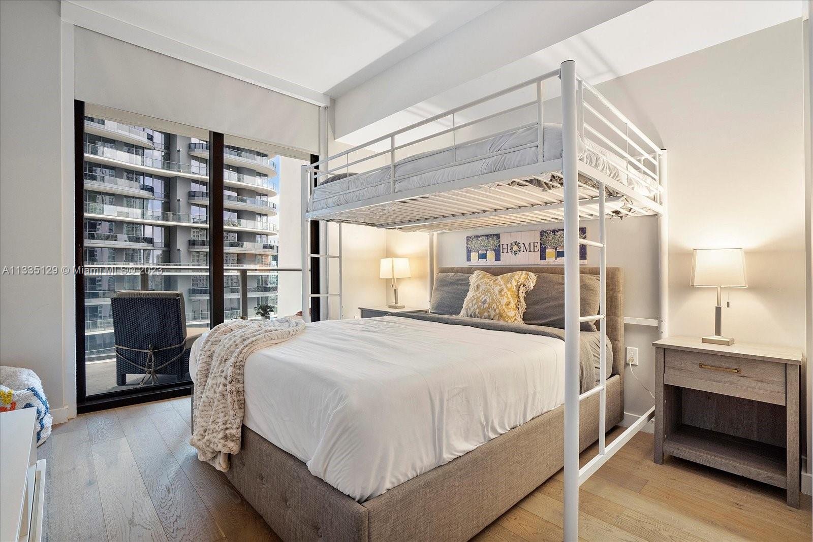 1010 BRICKELL CONDO - Residential Lease