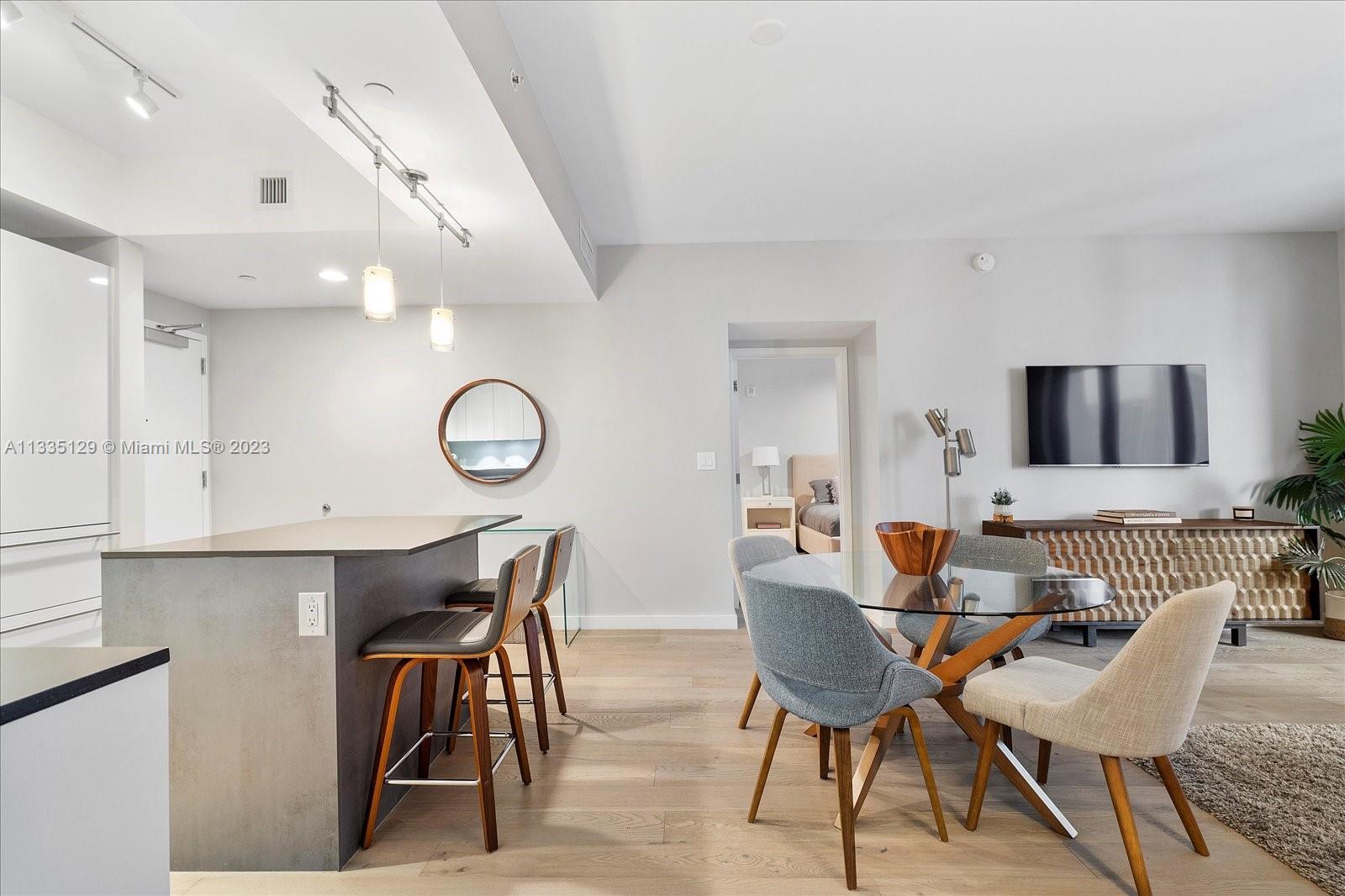 1010 BRICKELL CONDO - Residential Lease