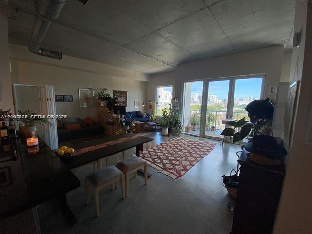 NEO CONDO - Residential