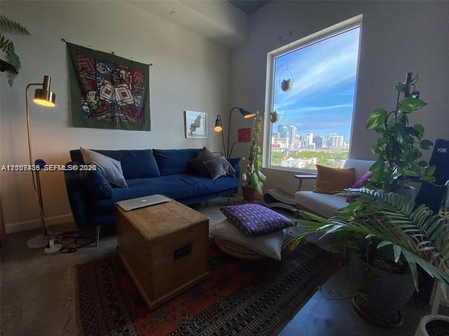 NEO CONDO - Residential
