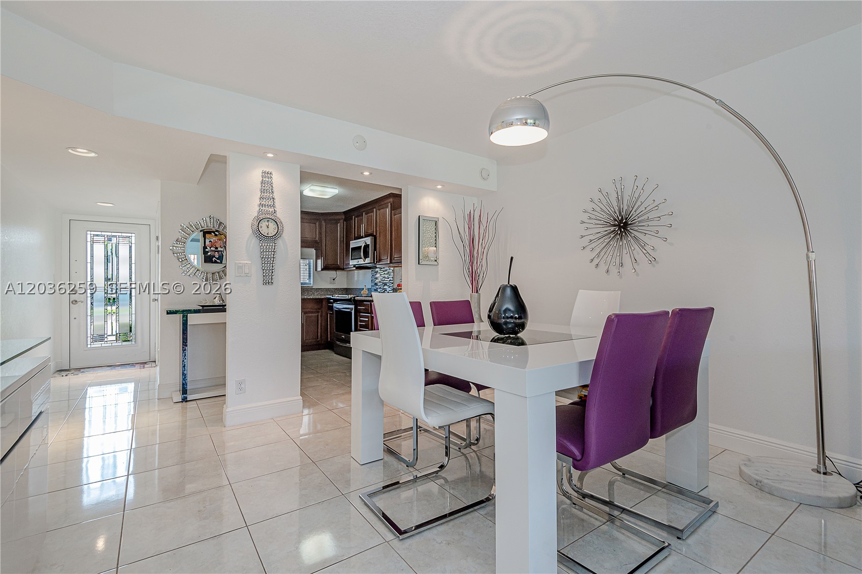 HOLLYBROOK GOLF & TENNIS - Residential