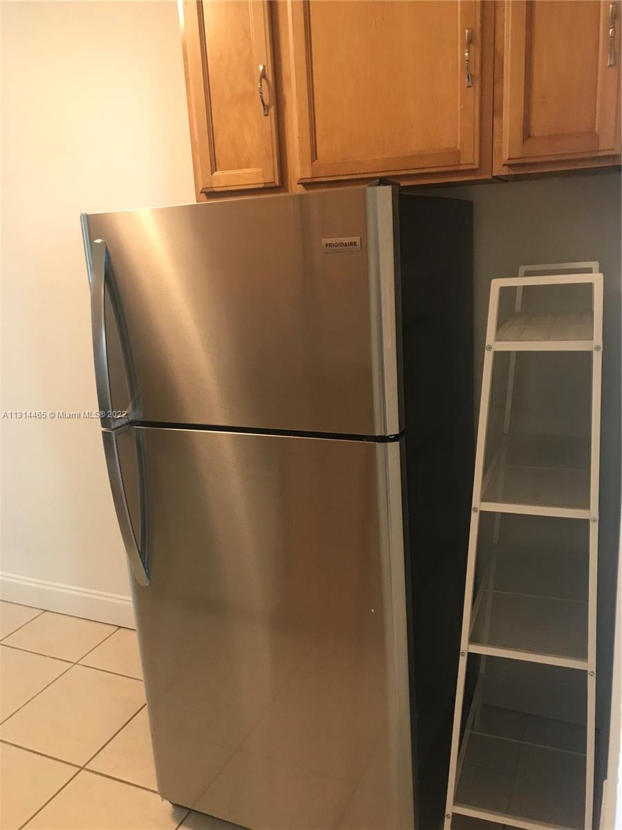 ISLAND POINT SOUTH CONDO - Residential Lease
