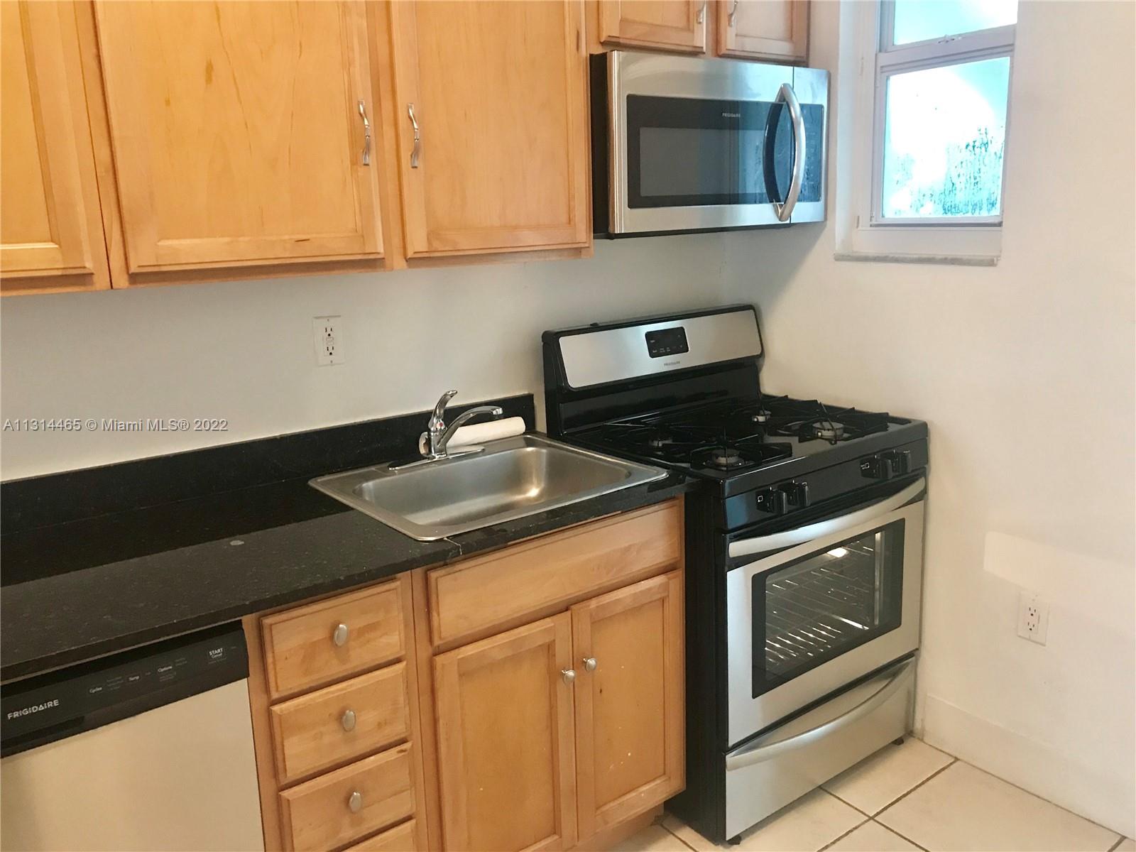 ISLAND POINT SOUTH CONDO - Residential Lease