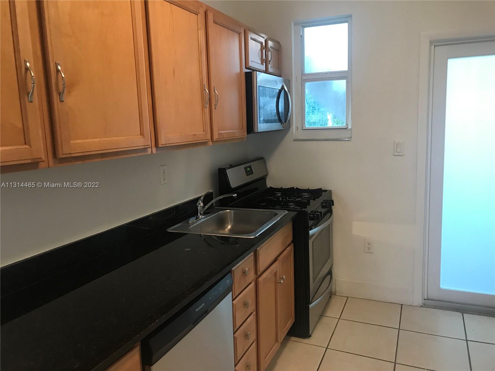 ISLAND POINT SOUTH CONDO - Residential Lease