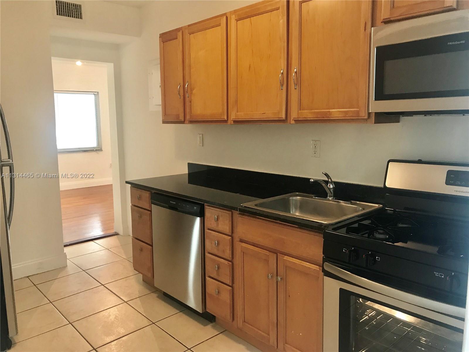 ISLAND POINT SOUTH CONDO - Residential Lease